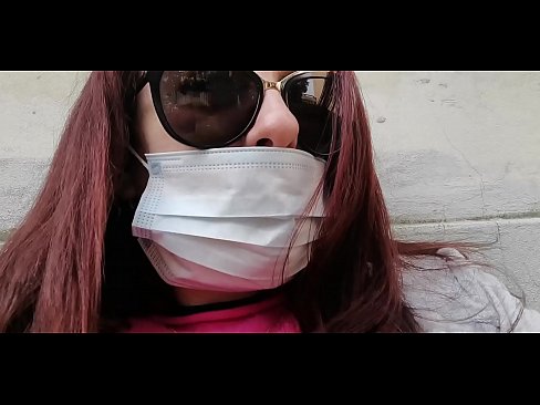 ❤️ Nicoletta analipiza kisasi kwa jirani yake na kukojoa kwenye karakana yake (Karantini Maalum ya Covid19 ya Italia) ☑ ❌
